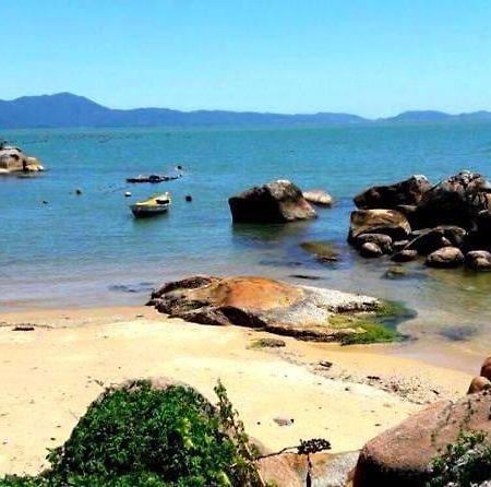 Casa Frente Mar Βίλα Governador Celso Ramos Εξωτερικό φωτογραφία