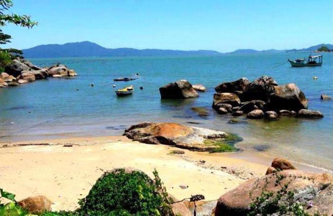 Casa Frente Mar Βίλα Governador Celso Ramos Εξωτερικό φωτογραφία